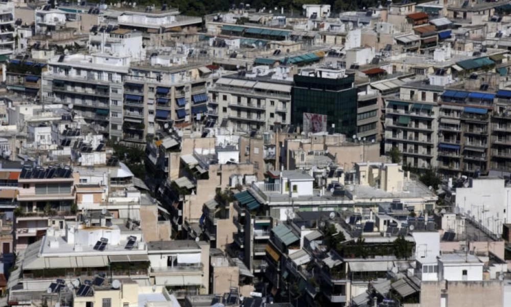 Μεταβιβάσεις ακινήτων: Τέλος οι ουρές στην Εφορία – Ποιες δηλώσεις στέλνονται με email ή κούριερ